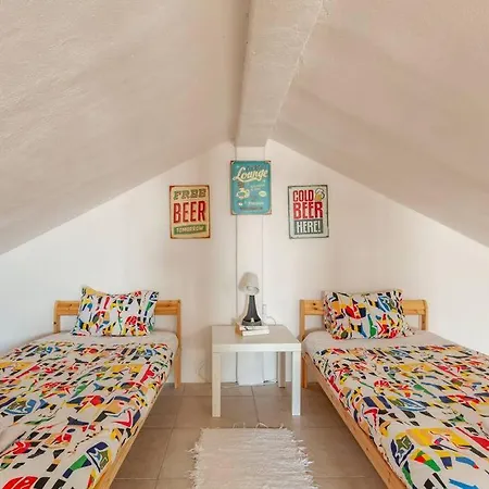 Ninestories Baleal Tatil Evi