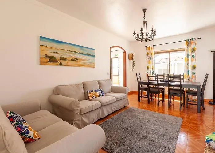 Ninestories Baleal Tatil Evi *