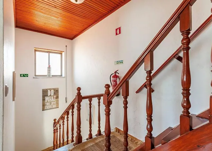 Ninestories Baleal Tatil Evi *