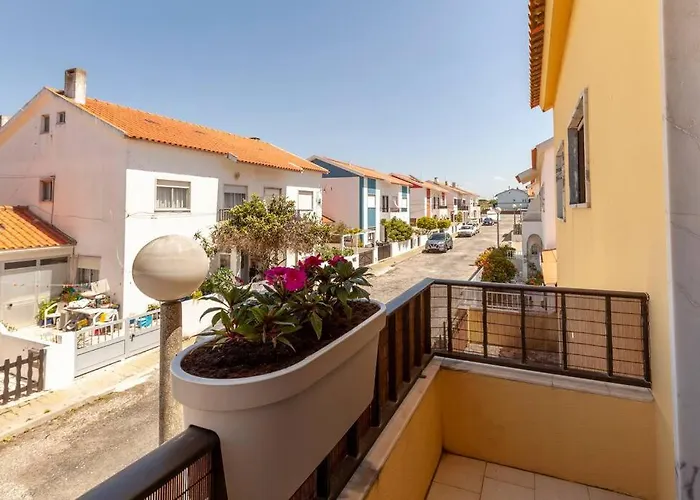 Ninestories Baleal Tatil Evi *