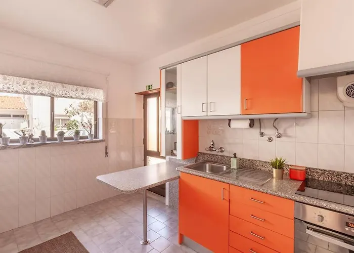 Ninestories Baleal Tatil Evi